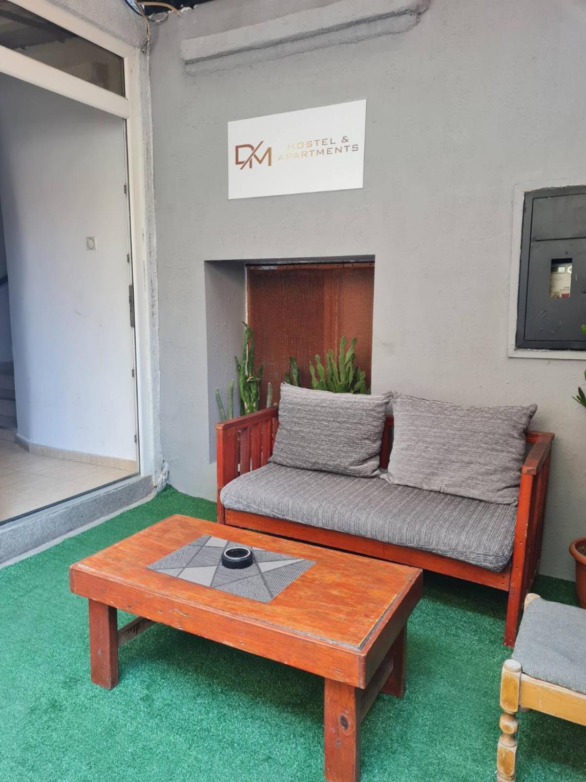 Dm Hostel And Apartments Skopje Ngoại thất bức ảnh