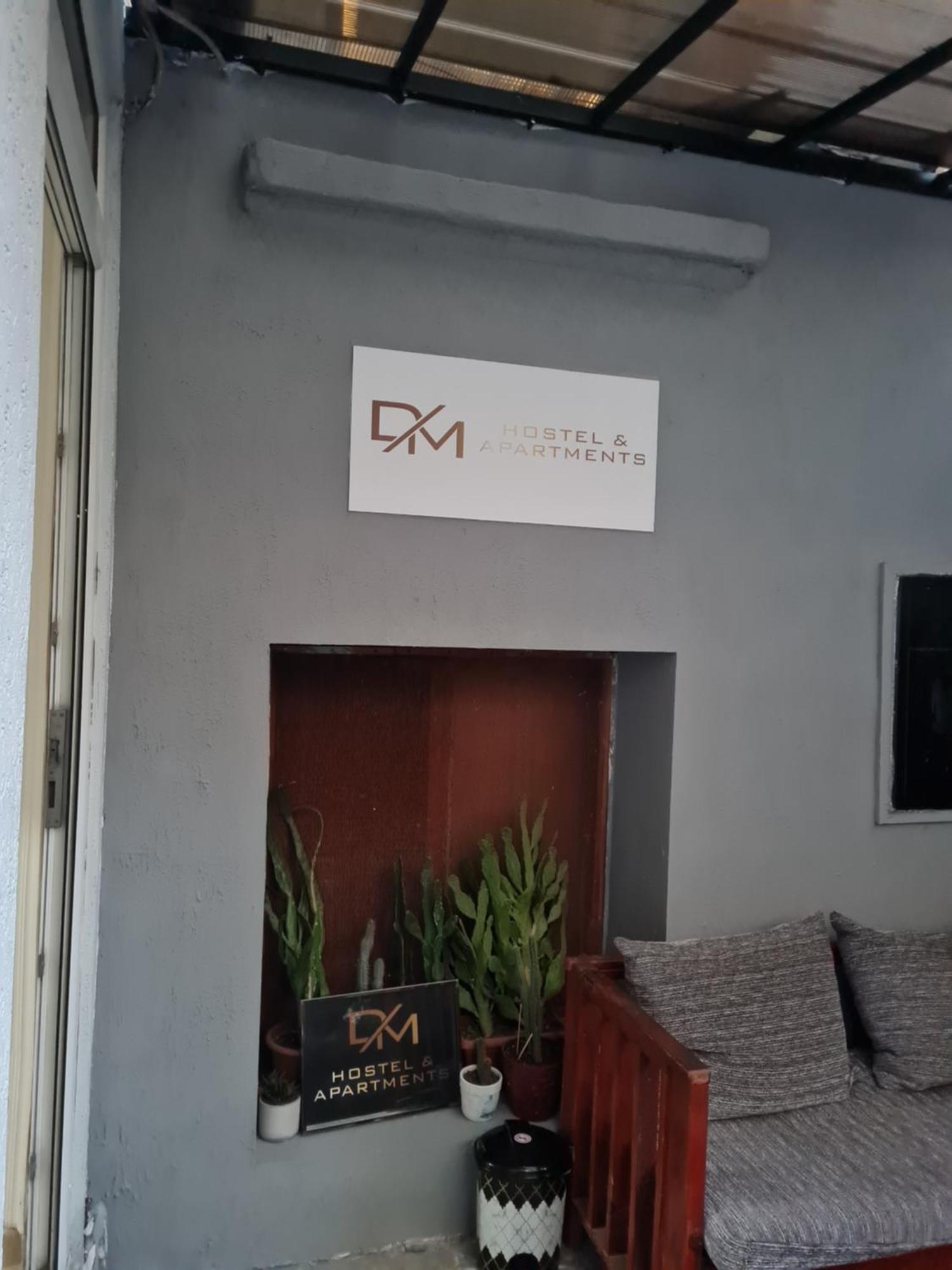 Dm Hostel And Apartments Skopje Ngoại thất bức ảnh
